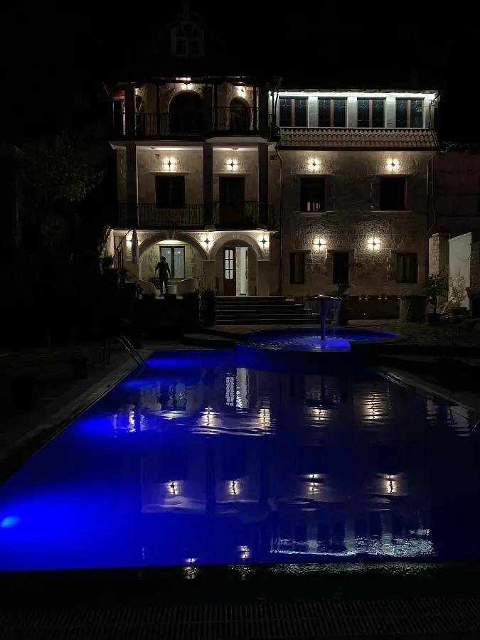 Villa Celaj “The Castle” Kruje