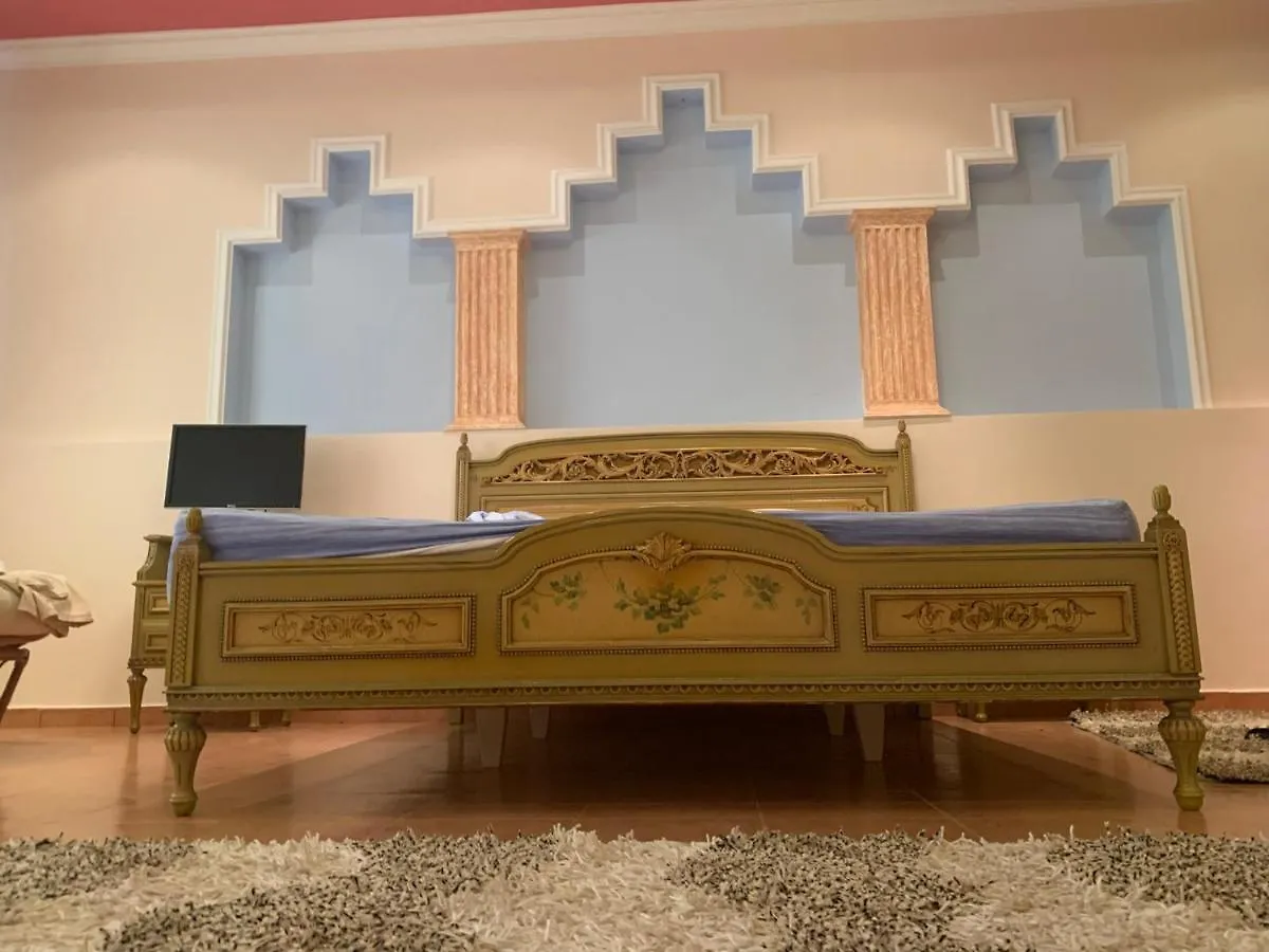Villa Celaj “The Castle” Kruje